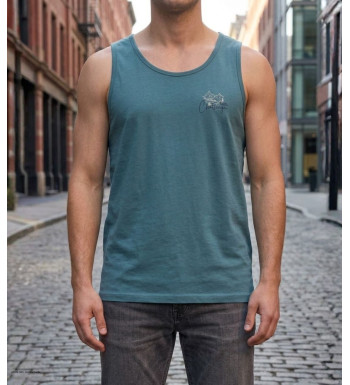 Débardeur sans manches pour homme Challenger modèle Start 1 de coloris vert avec sérigraphie poitrine, vue de face.