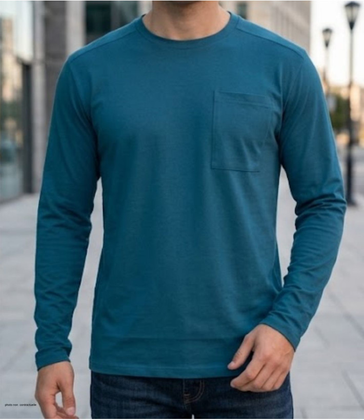 T-shirt manches longues homme bleu CHALLENGER modèle CORSAIRE1 avec poche poitrine