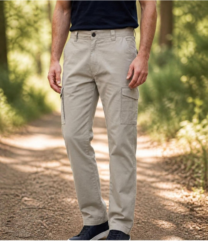 Pantalon détente multipoche homme Challenger PANT2001A coloris beige en twill extensible