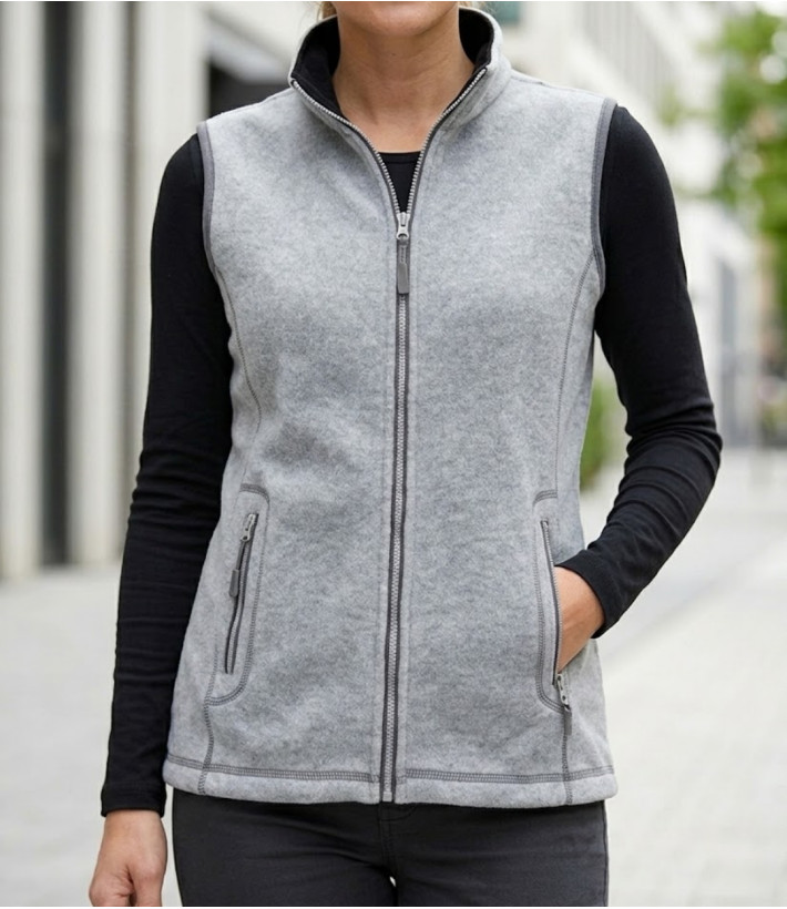 Gilet sans manches polaire femme MAYFLOWER SAKURA3 gris clair avec col montant et poches zippées