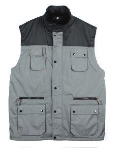 Gilet sans manches imperméable 011034U001